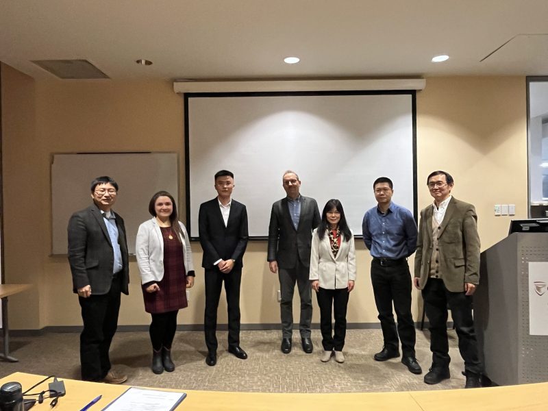 Rengyu Yue successfully passed PhD thesis defence